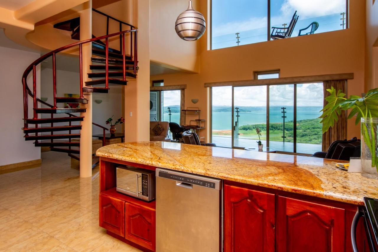 Naranjos Agrios Lake Arenal Condos المظهر الخارجي الصورة