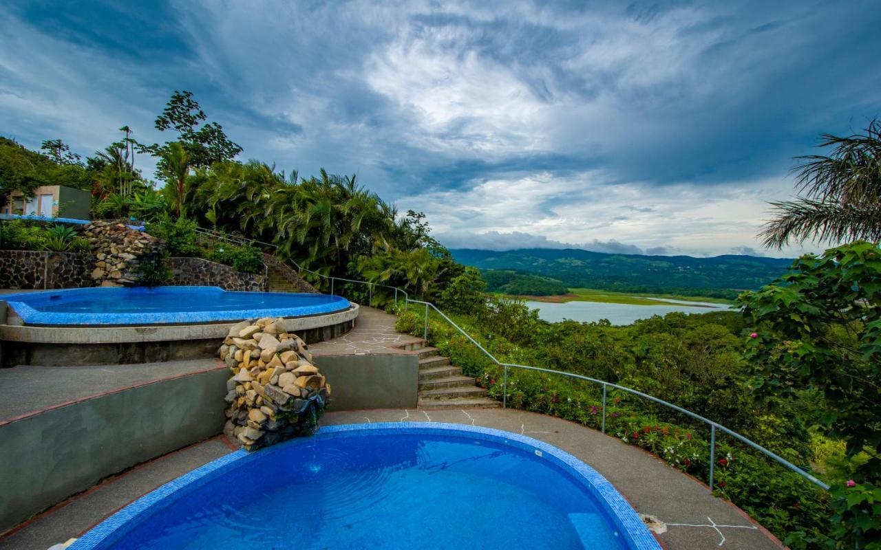 Naranjos Agrios Lake Arenal Condos المظهر الخارجي الصورة